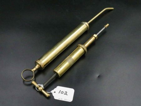 05 - 102.1_Vintage brass screw grease gun_98340