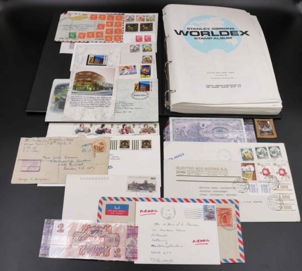 05 - 111.1_Large collection of stamps from Great Britain and commonwealth_98349
