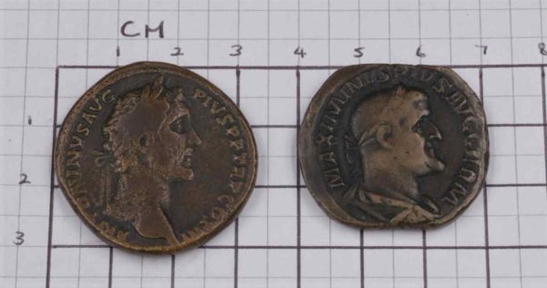05 - 114.8_Roman Sestertius Coins x2 Antoninus Pius and Maximianus_95672
