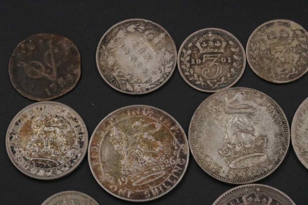 05 - 117.6_Small Silver Coins including Dutch East India Company_95675