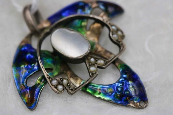 05 - 12.8_Pair of Art Nouveau silver Enamel pendant_97568
