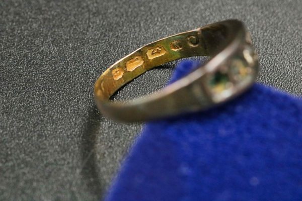 05 - 122.3_22ct gold ring_98360