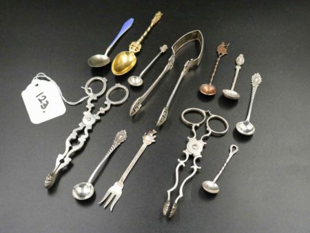 05 - 123.1_Collection of silver sugar tongs_98361