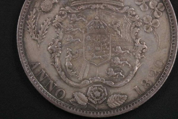 05 - 125.3_George IV Half Crown Coin 1820_95683