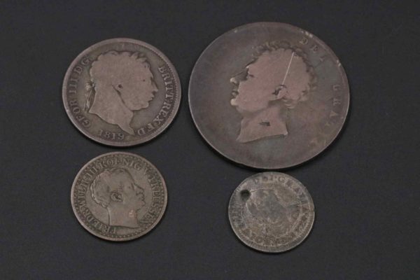 05 - 127.5_English and World Silver Coins_95685