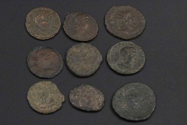 05 - 130.4_Roman Bronze Coins Small Denominations x30_95688