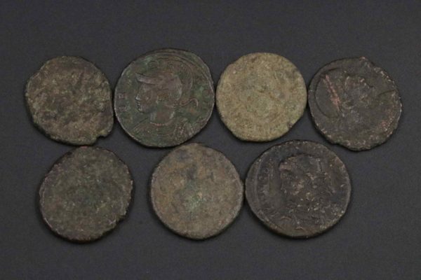 05 - 130.6_Roman Bronze Coins Small Denominations x30_95688