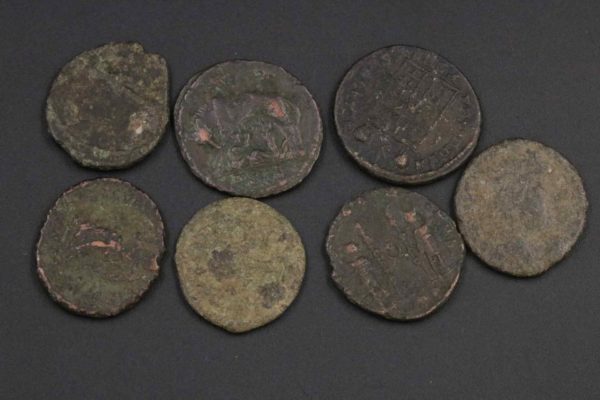 05 - 130.7_Roman Bronze Coins Small Denominations x30_95688