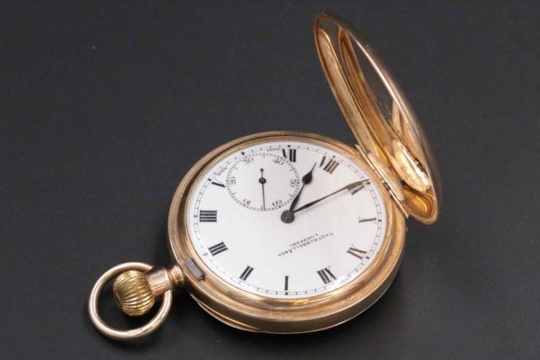 05 - 136.8_9CT Gold Pocket Watch Full Hunter by Thomas Russell_95694
