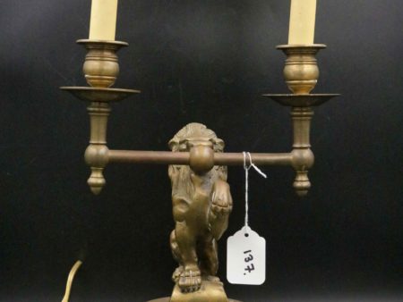05 - 137.1_French Bronze lion lamp_98375