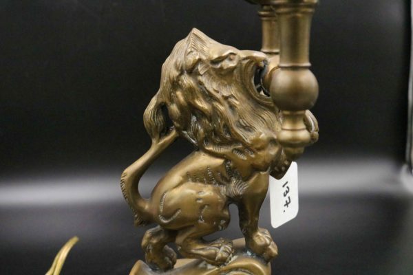 05 - 137.6_French Bronze lion lamp_98375