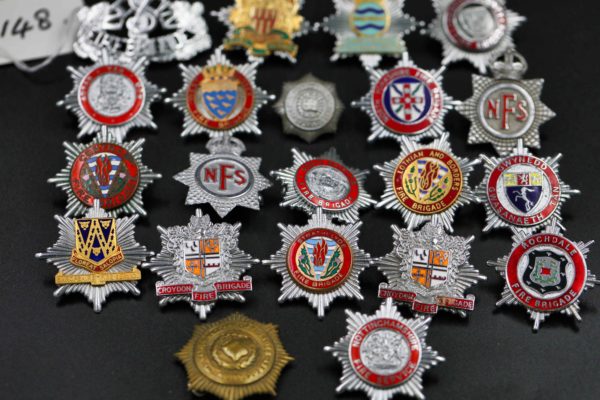 05 - 148.2_Original Collection of fire brigade helmet badges etc_98387