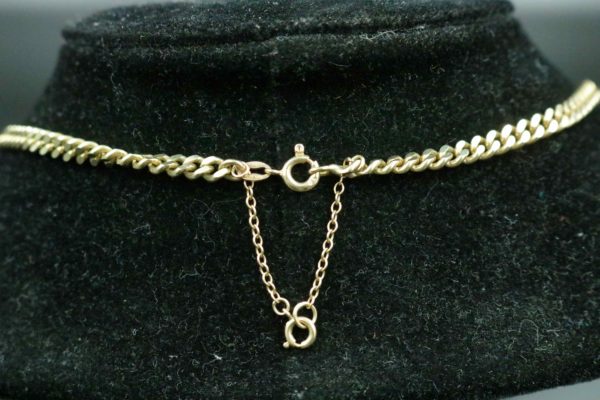 05 - 15.3_9ct gold curb link chain_97571