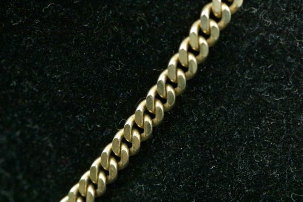 05 - 15.5_9ct gold curb link chain_97571