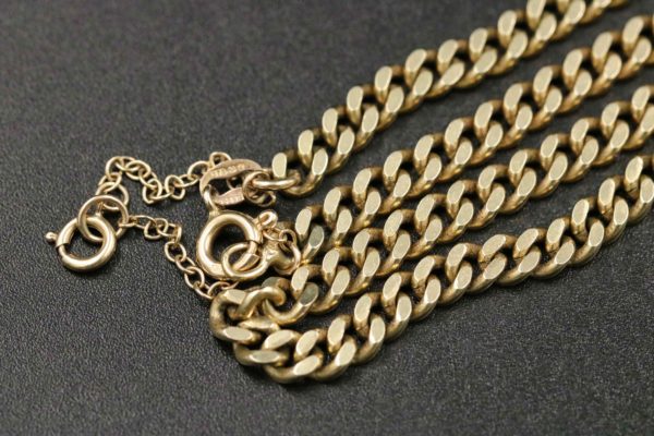 05 - 15.7_9ct gold curb link chain_97571