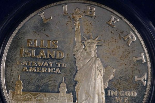 05 - 152.3_1986 Ellis Island Statue of Liberty Proof Silver Dollar_95710