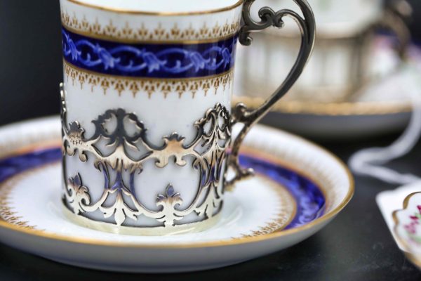 05 - 164.3_x3 Royal Worcester Victorian Staffordshire coffee cans and saucers_98403