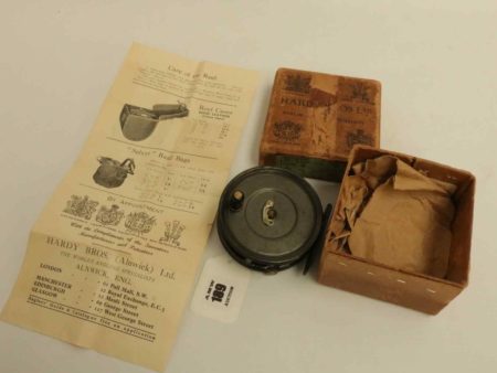 05 - 189.1_Vintage Boxed Hardy Fishing Fly Reel_95782