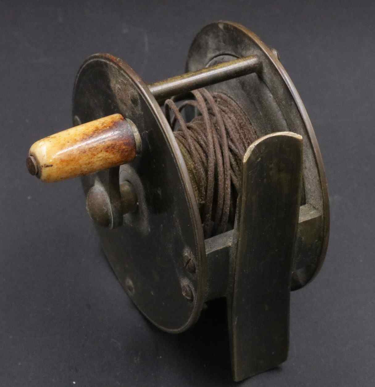 Lot 192: Rare C Farlow Brass Fishing Reel - AMW Auction Rooms