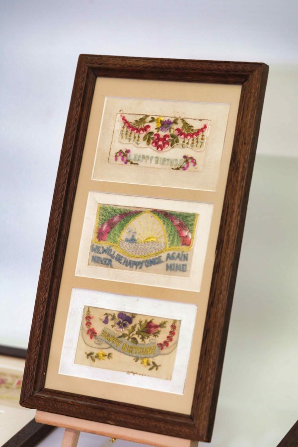 05 - 192.6_x4 Frames of embroidered postcards_98438
