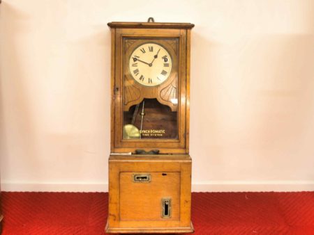 05 - 202.1_1920s Oak clocking in clock in lovely condition_98448