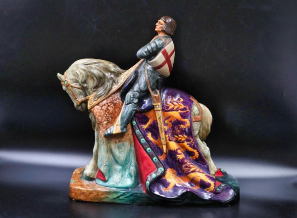 05 - 204.4_Royal Doulton Character figurine of St George_98450