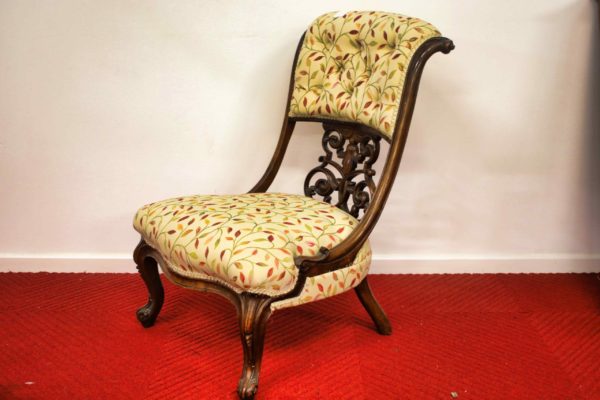 05 - 228.1_Reupholstered Victorian decorative chair_98474