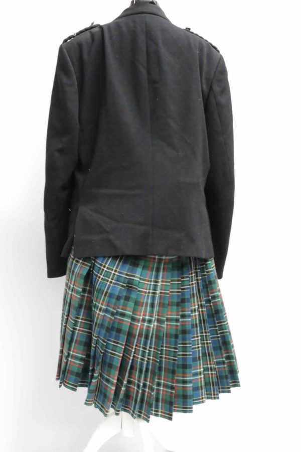 05 - 230.7_Traditional Highland Dress and Tartan Kilt_95823