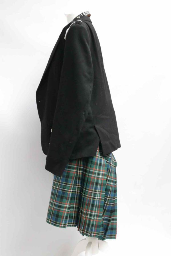 05 - 230.8_Traditional Highland Dress and Tartan Kilt_95823