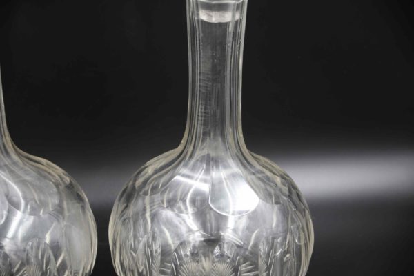 05 - 231.3_Very nice large cut glass decanter_98477