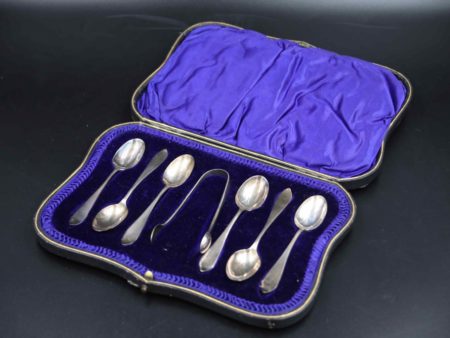 05 - 235.1_Set of Silver spoons sugar nips_98481