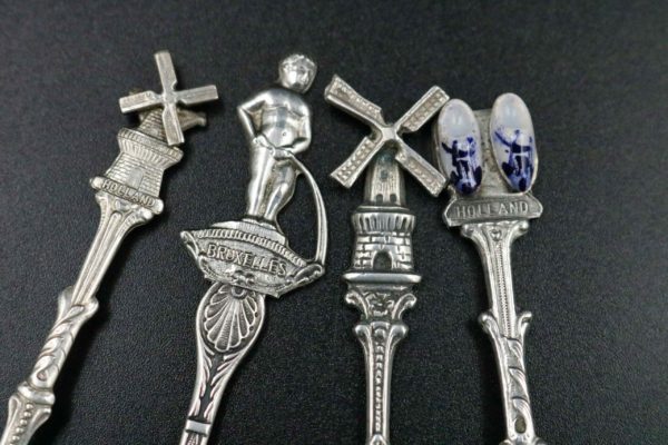 05 - 243.4_x8 Silver collectable spoons_98492