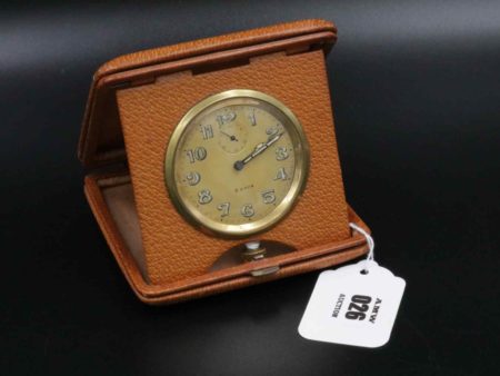 05 - 26.1_Vintage Travelling Clock in Leather Case_95583