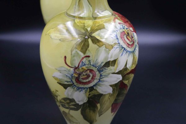 05 - 268.6_Pair of Royal Doulton Vases_95908