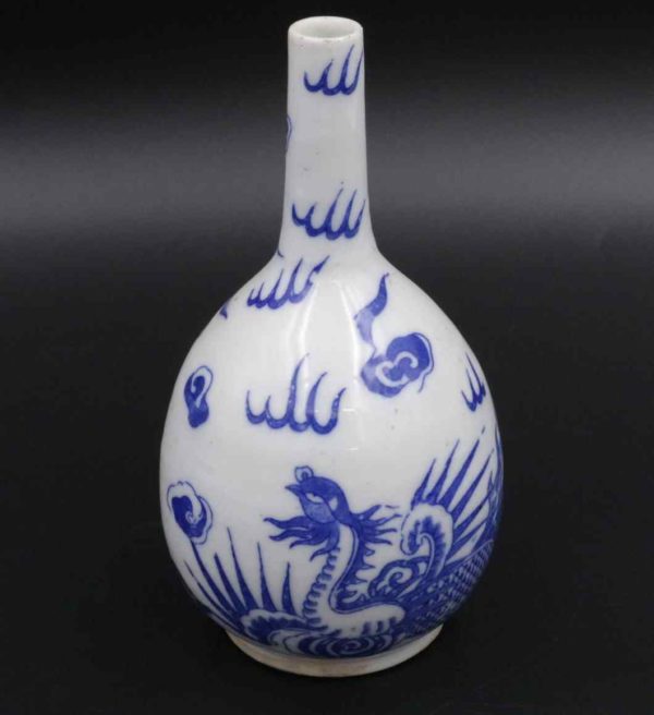 05 - 272.2_Blue and White Porcelain Bottle Vase_95913