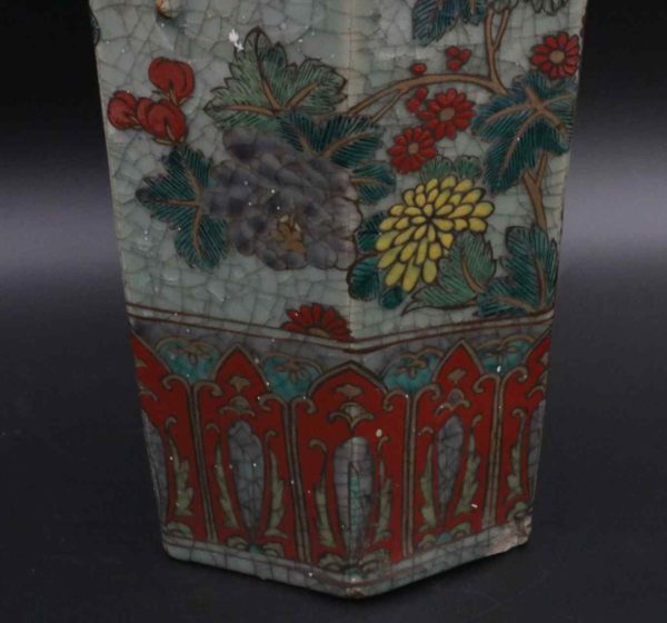 05 - 276.6_Crackle Glaze Japanese Vase_95918