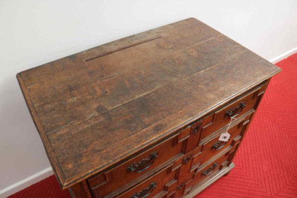 05 - 282.4_18th Century Oak Chest of Drawers_95959