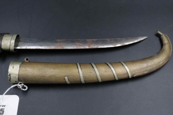 05 - 295.5_Sudanese Knife in its Scabbard_95991