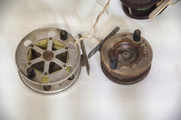 05 - 302.2_Small Collection of Vintage Fishing Reels_99006