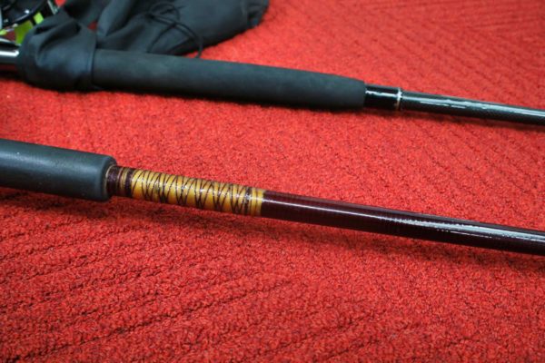 05 - 304.7_Pair of Fishing Rods with Reels_99008