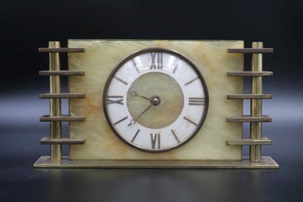 05 - 331.1_English 1930s Art Deco Mantle Clock_96027