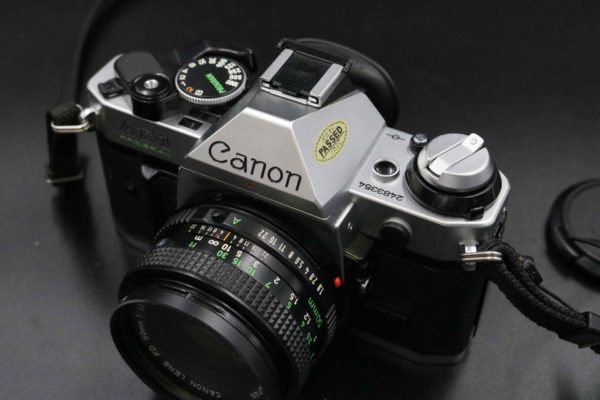05 - 335.6_Cannon AE1 Programme Camera 50mm Lens_96031