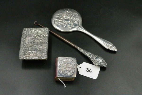 05 - 36.1_A selection of Silver items_97592