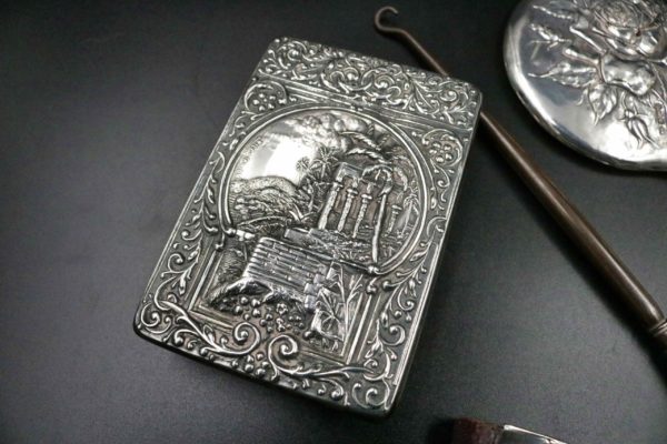 05 - 36.3_A selection of Silver items_97592