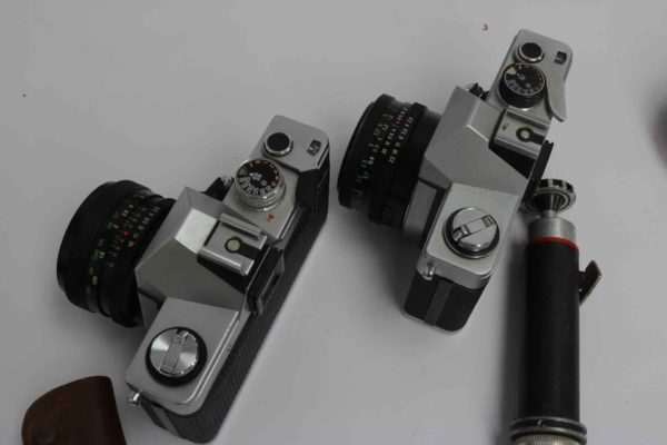 05 - 37.8_Cameras and Equipment_95595