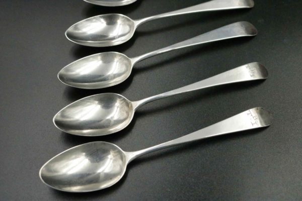 05 - 39.2_A selection of silver teaspoons_97595