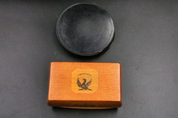 05 - 4.5_Antique Mauchline ware box and hand painted snuff box_97560