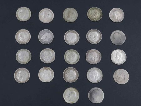 05 - 50.1_Bag of Silver 3p Coins 22_95608
