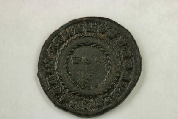 05 - 60.6_Ancient Roman Empire Coin Crispus_97616