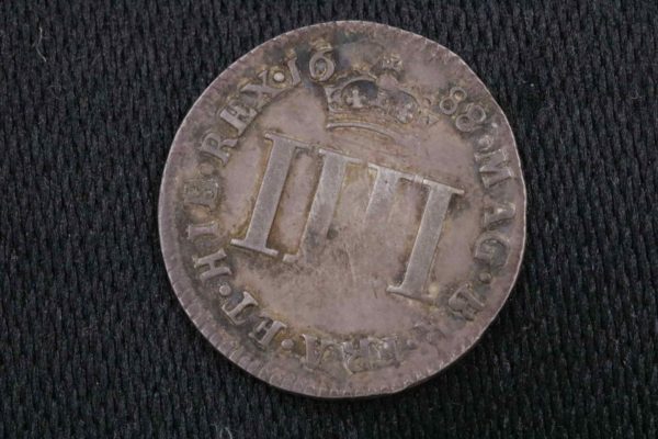 05 - 70.5_James II Maundy Set x4 Coins_95628